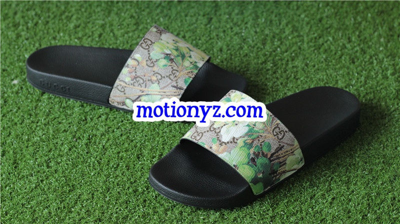 GC Slide Green Flower Pattern